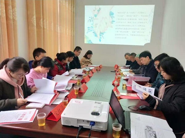 1-市民政局调研组到湖南省娄底市、邵阳调研“牵手计划”工作.jpg