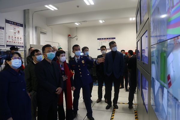 10-廖远飞率队参加深圳市社会福利中心2020年火灾事故应急演练活动.jpg