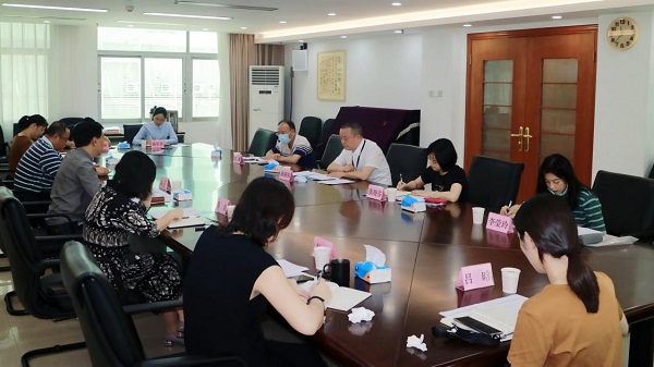 1-深圳市社会组织管理局开展落实社会组织双重管理制度工作调研.jpg