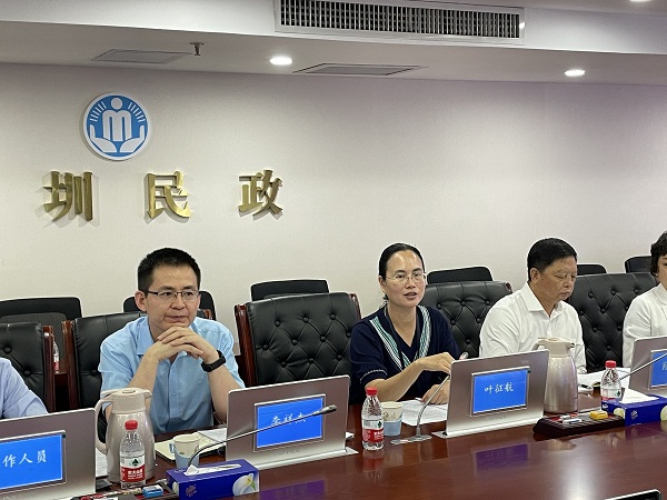 2-市民政局召开《政府购买社会工作服务规范指引（试行）》听证会.jpg