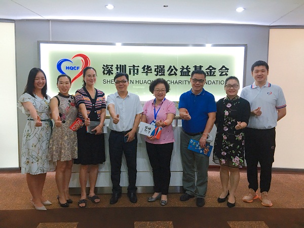 0813-1-2.合影留念.jpg