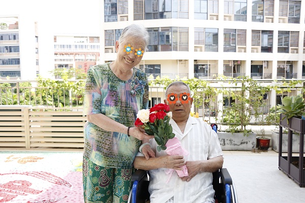 2谢爷爷&魏奶奶（结婚64年）.JPG