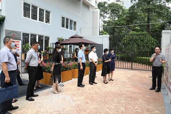 2-一本道
组织召开居家和社区养老服务改革试点现场评估会（西部会场）.jpg