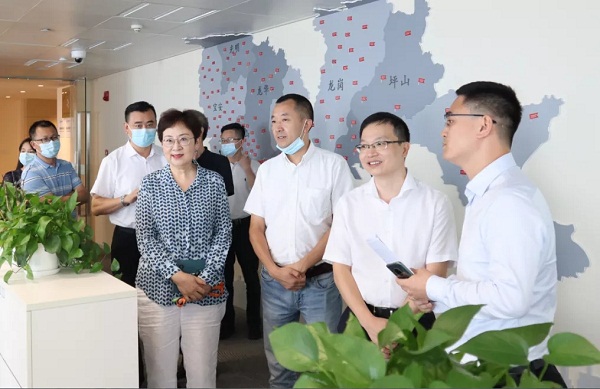 1-深圳市社会组织管理局深入社会组织开展调研活动.jpg